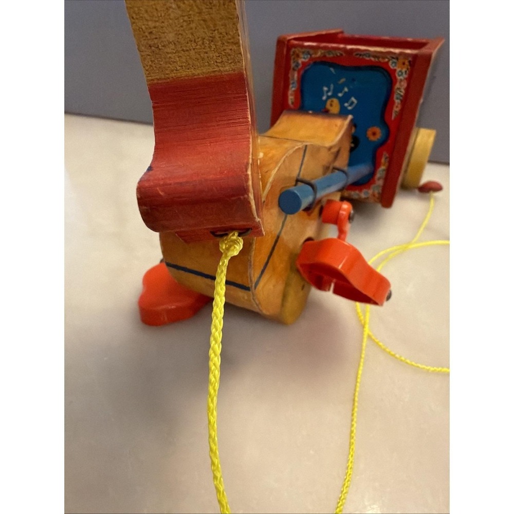 Vintage 1950s Fisher Price Wooden Musical Duck Pull Toy w/ Replaced Pull String - Picture 15 of 16